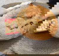 Baker's Delight - Deniliquin - Hotel Gold Coast