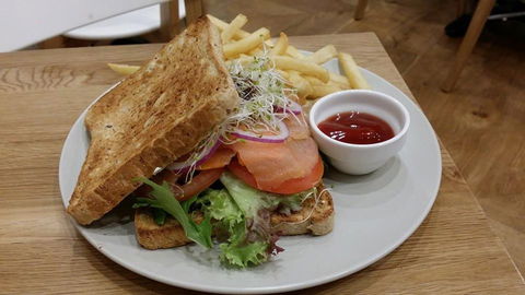 Caffe Cherry Beans - Jindalee - Hotel Gold Coast 0