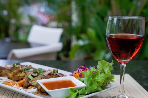 KB Thai - Hotel Gold Coast 1