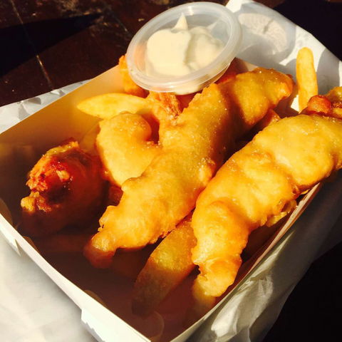 The Village Fish Store - Hotel Gold Coast 0