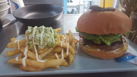 Burger Pl8  - Jindalee - Hotel Gold Coast 0
