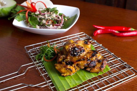 Yim Thai - Middle Park - Hotel Gold Coast 0