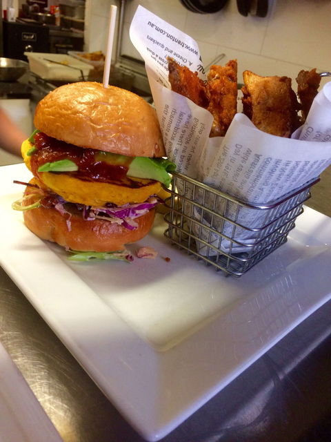 Cuisine Café - Hotel Gold Coast 0