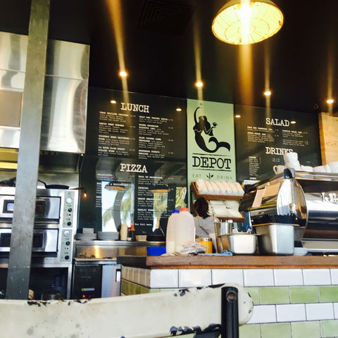 Depot Cafe - Hotel Gold Coast 0