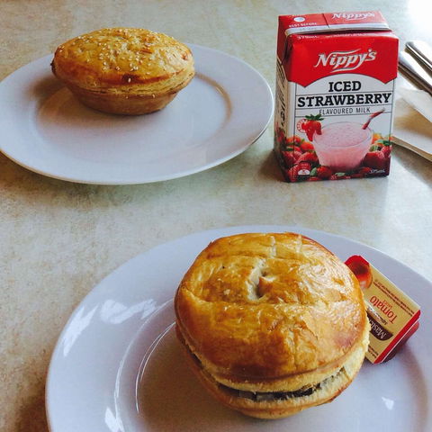 Pie In The Sky - Bilpin - Hotel Gold Coast 0