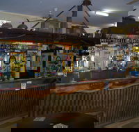 303 Bar and Diggers Bistro - Hotel Gold Coast