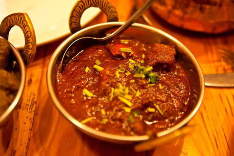 Asta's Tandoor - Hotel Gold Coast 0