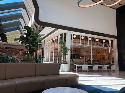 Caffeine Trader - Hotel Gold Coast 0
