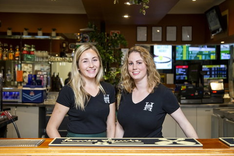 Hibernian Hotel - Hotel Gold Coast 0