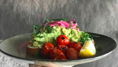 Where The Wolves Eat - Hotel Gold Coast 0