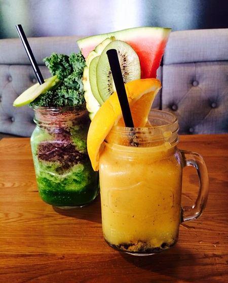 Cafe Boardroom - Hotel Gold Coast 7