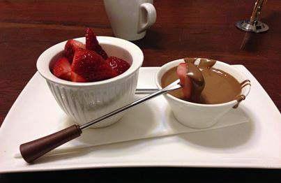 Arlette's Kitchen - Hotel Gold Coast 4