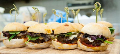 Agatha's Licensed Cafe - Hotel Gold Coast 0