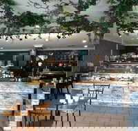Crazies Cafe - Hotel Gold Coast