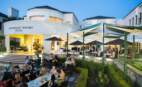 Jayliano's - Hotel Gold Coast 10