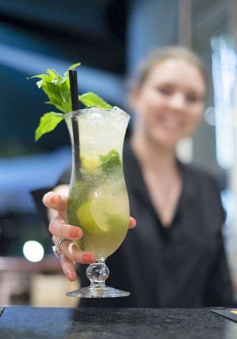 Jayliano's - Hotel Gold Coast 17