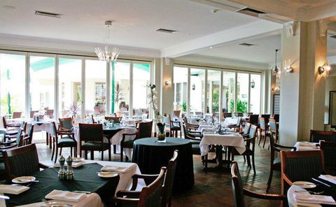 Jayliano's - Hotel Gold Coast 6