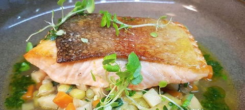 Periwinkle Restaurant - Hotel Gold Coast 2