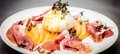 Periwinkle Restaurant - Hotel Gold Coast 5