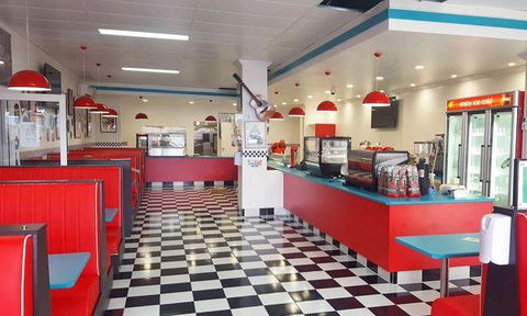 RJ's Rock N Roll Diner - Hotel Gold Coast 8