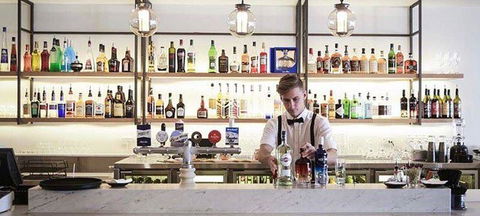 Tipsy Bull - Hotel Gold Coast 1