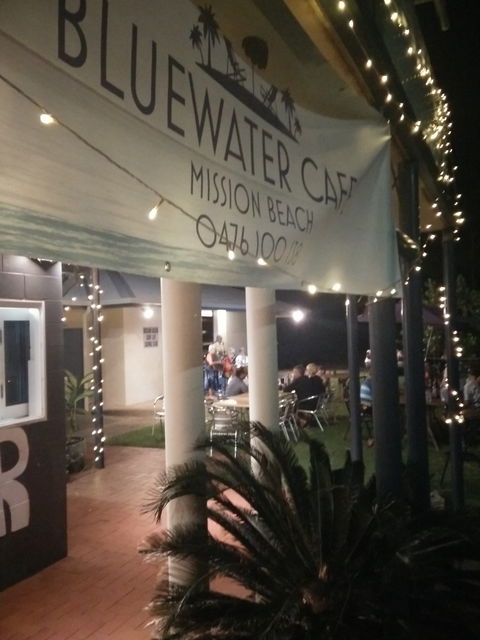 Bluewater Cafe - Hotel Gold Coast 3