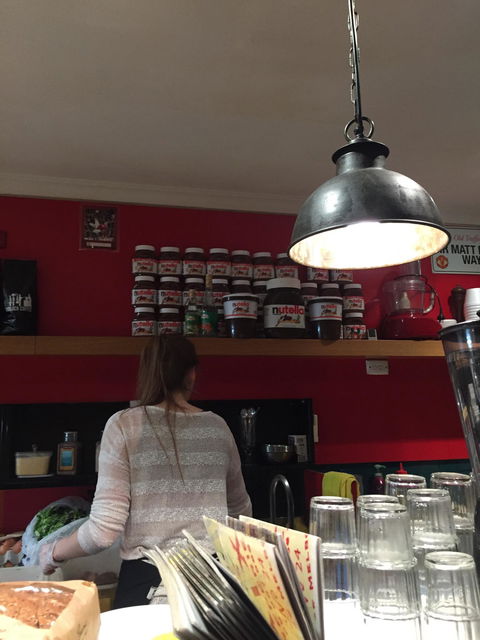 Aix Cafe Creperie Salon - Hotel Gold Coast 3