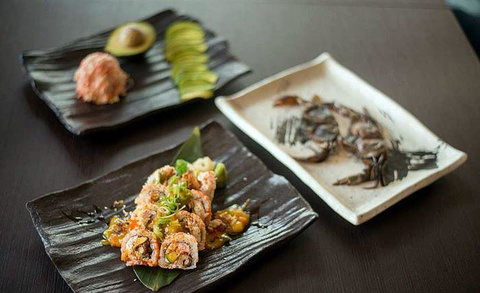 Aurora Ozone Hotel Restaurant - Hotel Gold Coast 1