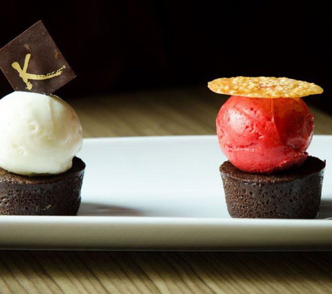 Aurora Ozone Hotel Restaurant - Hotel Gold Coast 4