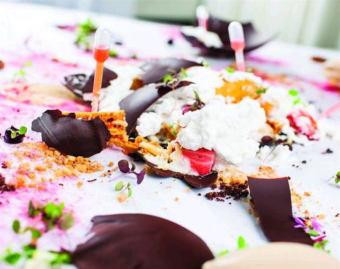 Bombay Bliss (Caloundra) - Hotel Gold Coast 7