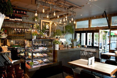Double Barrel Kitchen - Hotel Gold Coast 0