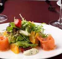 A La Bouffe Bar  Bistro