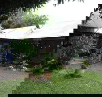 The Last Tucker Coffee Shop and Art Gallery and Bed  Breakfast - Hotel Gold Coast