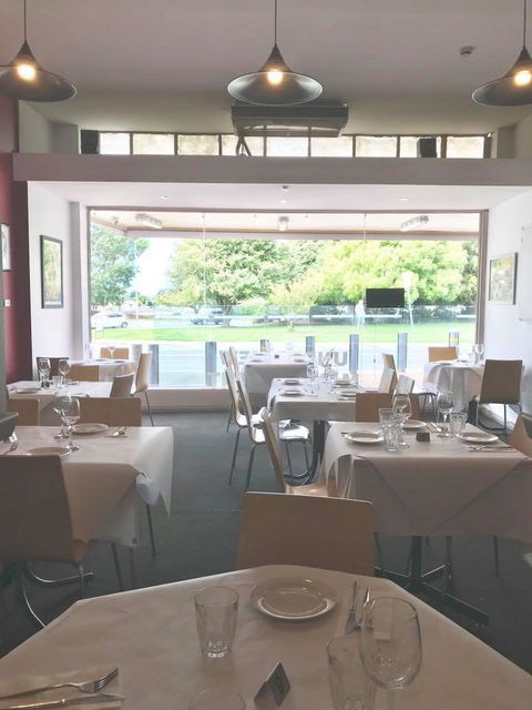 SKs Indian Restaurant - Hotel Gold Coast 12