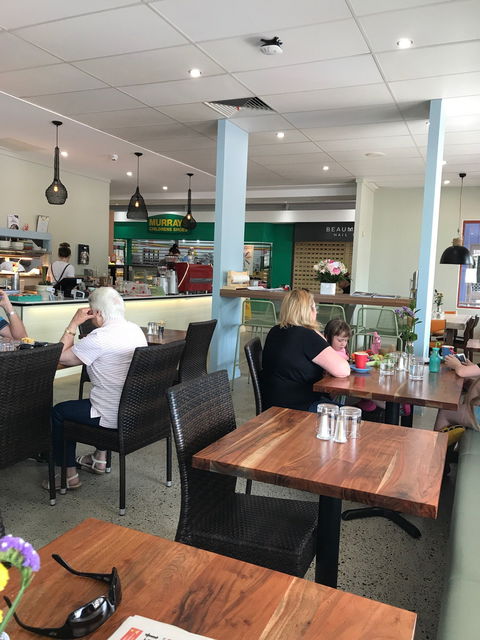 Allegria Cafe - Hotel Gold Coast 4