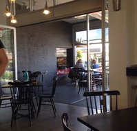 V2 Social House - Hotel Gold Coast