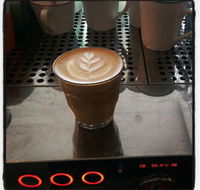 Espressions Cafe - Hotel Gold Coast