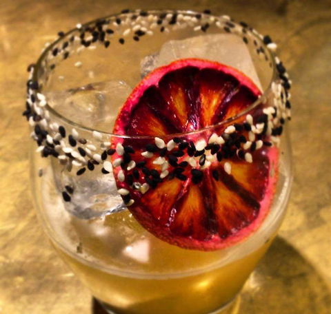 Apple Daily Bar & Eating House - Hotel Gold Coast 7