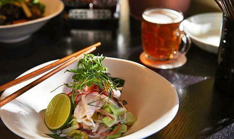 Apple Daily Bar & Eating House - Hotel Gold Coast 8