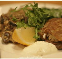 Uncle Joe's Mess Hall - Hotel Gold Coast