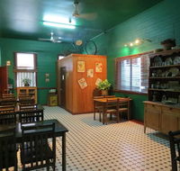 Irish Molly's Bar  Grill - Hotel Gold Coast
