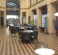 Stock Exchange Cafe - Hotel Gold Coast