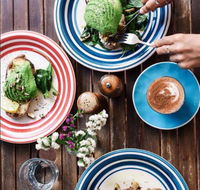 The Early Bird - Hotel Gold Coast