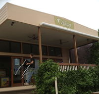 Capers Cafe - Hotel Gold Coast