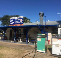 Lucinda Jetty Store  Take-Away - Hotel Gold Coast