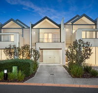 Quest Sanctuary Lakes - Hotel Gold Coast