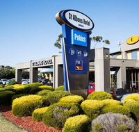 Nightcap at St Albans Hotel - Hotel Gold Coast
