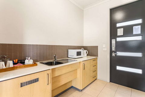 Quality Suites Point Cook Seasons 5 - Hotel Gold Coast 8