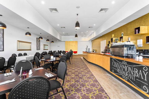 Quality Suites Point Cook Seasons 5 - Hotel Gold Coast 15