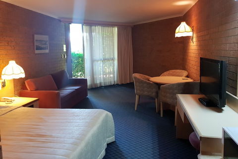 The John Hunter Motel - Hotel Gold Coast 0